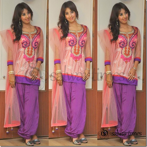 Designer_Salwar_Kameez (1) Designer_Salwar_Kameez (1)