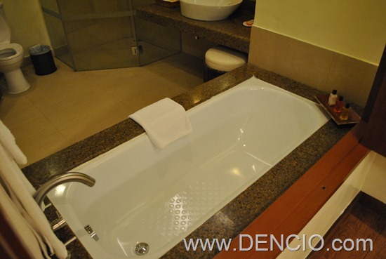 Crimson Resort and Spa Mactan Cebu Rooms 149