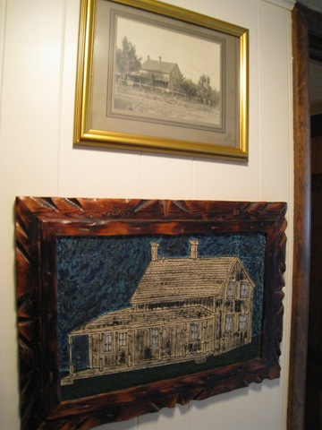 [apt_hall_gallerywall3_athomewithh%255B4%255D.jpg]