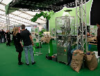 http://lh5.ggpht.com/-QUkChNNEwCU/TJnbmy84XKI/AAAAAAAACmA/Ff5W9_O0iVQ/s576/unielektro-elektrogrosshandel-elektrofachgrosshandel-service-fachmesse-149.jpg 