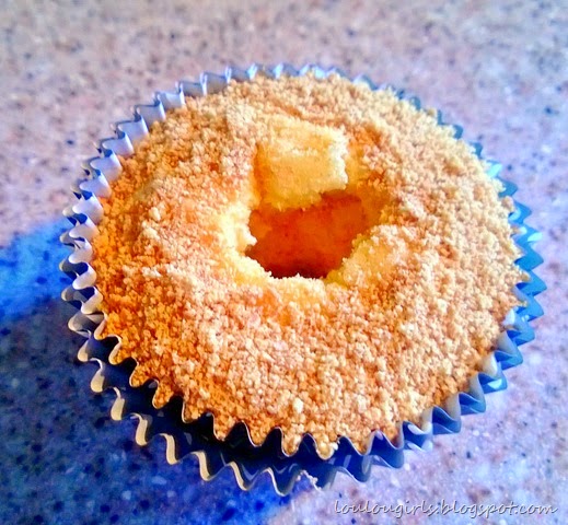 [cherry%2520cheesecake%2520cupcake%25201%255B7%255D.jpg]