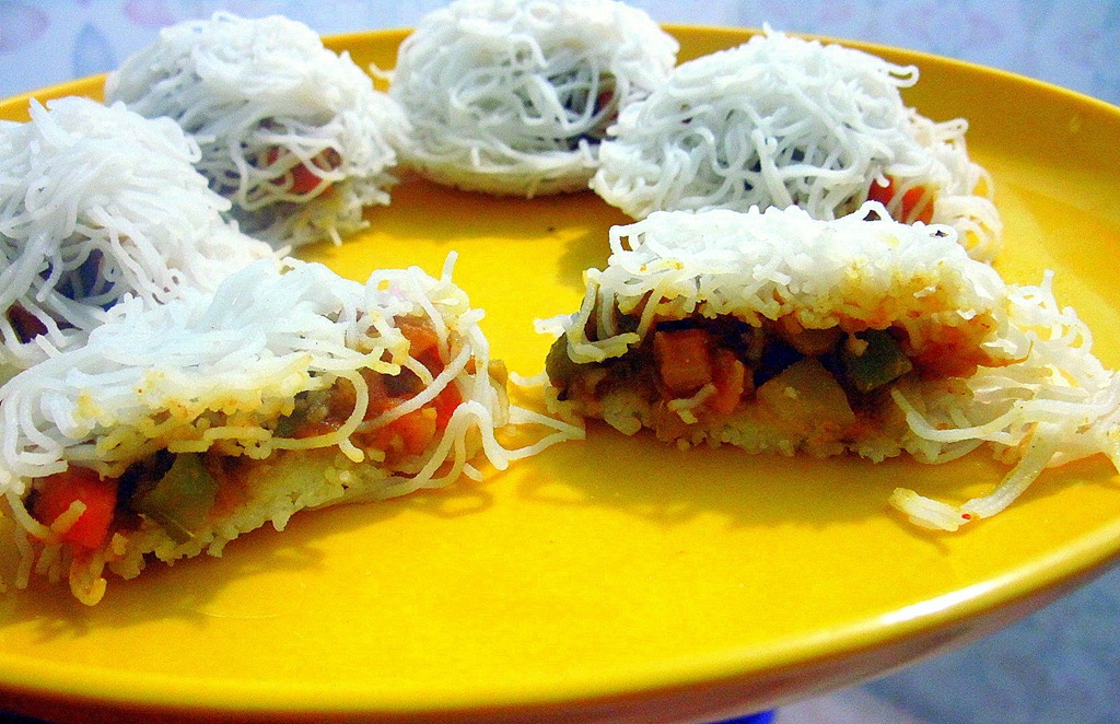 [Stuffed%2520idiyaapam%255B4%255D.jpg]