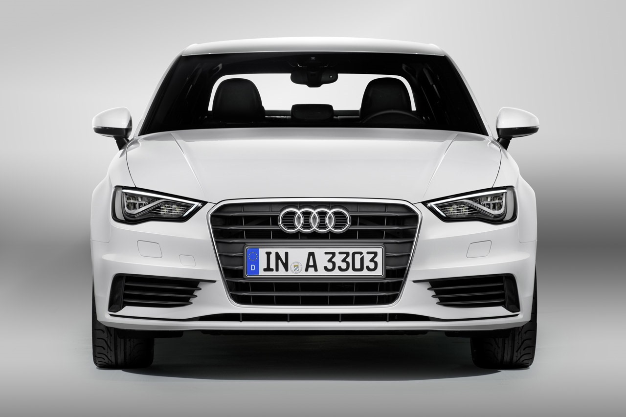 [2014-Audi-A3-Sedan-43.jpg]