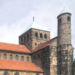 01 - San Miguel de Hildesheim (Exterior)