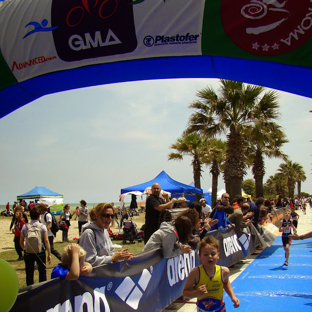 VIALE ARRIVO SPONSOR.jpg