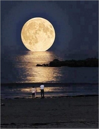 california la luna en su punto mas cercanoa ala tierra_thumb[2]