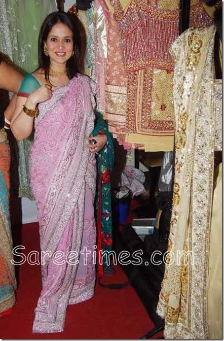 Aparna_Tilak_Pink_Saree