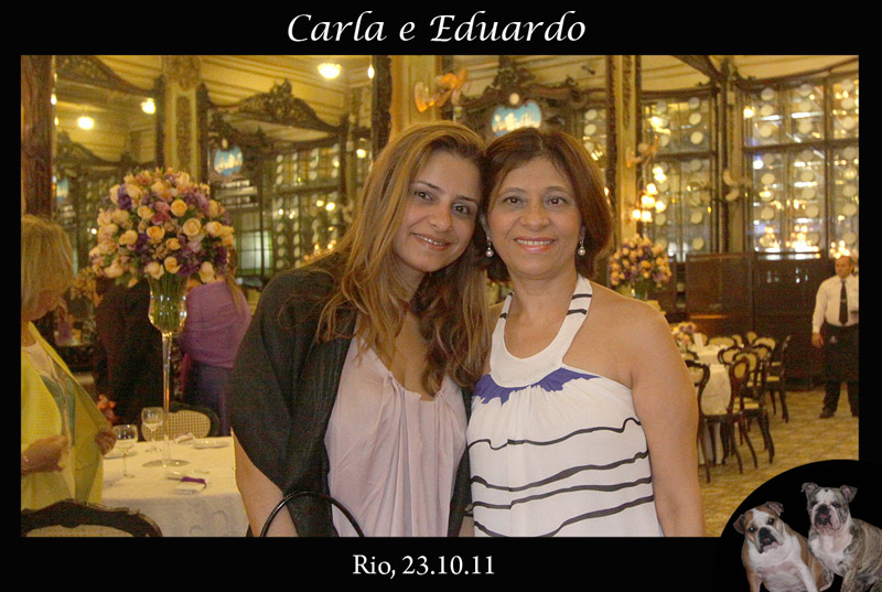 Fotos de Carla e Eduardo - 23.10.11. Foto numero 29 da Social Click Fotografia Digital, do Rio de Janeiro, RJ, que faz fotos divertidas, fotos malucas, fotos com fantasias, fotos na hora, fotografia maluca, fotografia divertida com molduras personalizadas. foto divertida confeitaria colombo digital maria de loudes cerimonial Birthday social click valerio miguel v&v victor fotos divertidas malucas maluca animadas animado fotógrafos rio aniversarios 15 anos fotografias noivas fotógrafo janeiro
