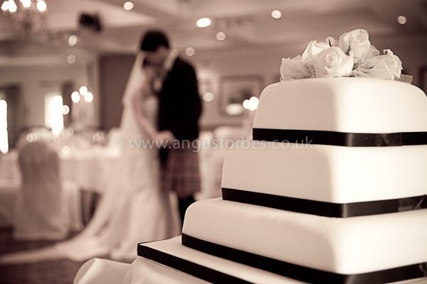 wedding cake scotland