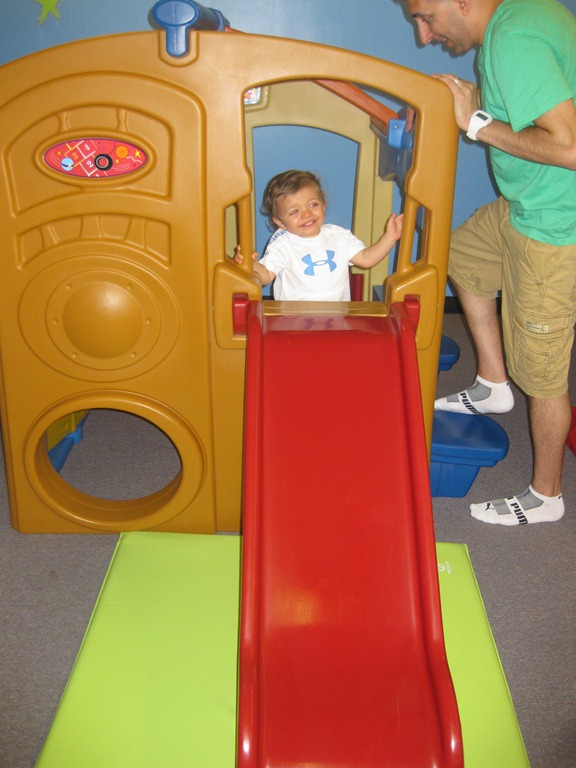 [2012.08.05%2520Kidz%2520Wurld%2520%252843%2529%255B4%255D.jpg]