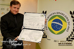 Album (digital) de fotos de Prêmio Empresa Brasileira do Ano 2011 de Stylos Digital Foto e Video, de Sao Caetano do Sul, SP. A Stylos Digital faz fotos de casamento, fotos de aniversarios, fotos de 15 anos, albuns diagramados (albuns de fotos), fotos de casal (ensaios de casal ou e-session), ensaios de 15 anos, fotos de eventos corporativos e fotos de eventos institucionais. Faz tambem videos de casamento e videos de sessao fotografica (videos de making-of). Foto e video em Sao Caetano do Sul, Sao Paulo, Santo Andre, Sao Bernardo do Campo, Diadema, Guarulhos, Taboao da Serra e Alphaville, SP. 
