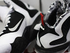 Release Reminder: Nike LeBron 9 Freegums Drops Tomorrow nike lebron 9 gr black white scarface 13 09 freegums Release Reminder: Nike LeBron 9 Freegums Drops Tomorrow