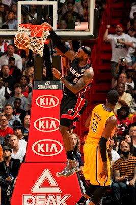 King James Introduces new LeBron X PEs in Indiana. Colorway #23. lebron james nba 130310 mia vs ind 07 King James Introduces new LeBron X PEs in Indiana. Colorway #23.