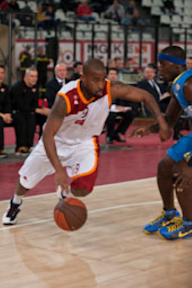 Roma chiude con un sorriso: Maccabi battuto 82-69