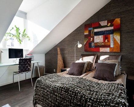 Vanguardista y moderna decoración interior de un ático en Estocolmo