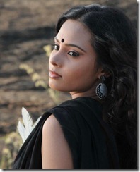 Aarushi Hot Stills in Black Dress from Azhagan Azhagi