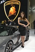 Girls-2013-Geneva-Show-48