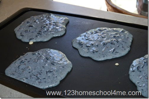 cook pancakes cook pancakes