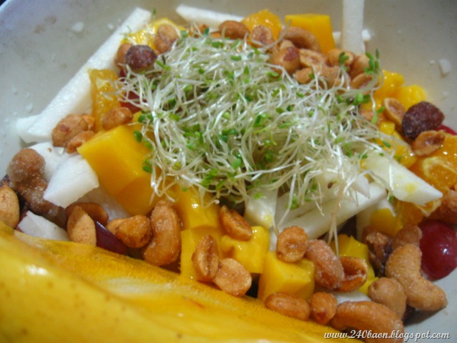 [fruit%2520and%2520nut%2520salad%252C%2520by%2520240baon%255B1%255D%255B5%255D.jpg]