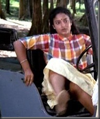 old actress karthika hot pic