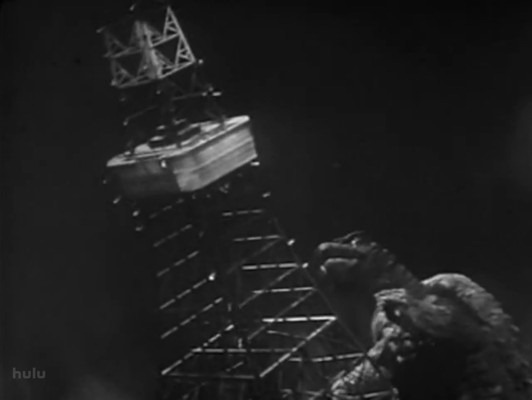 [Gammera-versus-Tokyo-Tower2.jpg]
