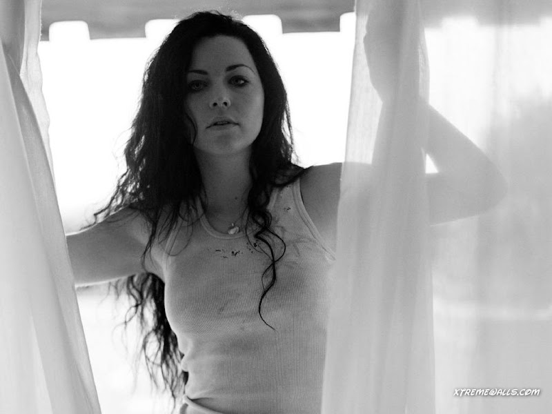 Amy Lee Soft, Gothic Girls