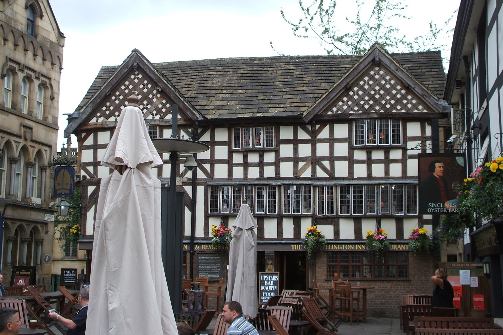 [The%2520Wellington%2520Inn%252C%2520Manchester%255B3%255D.jpg]