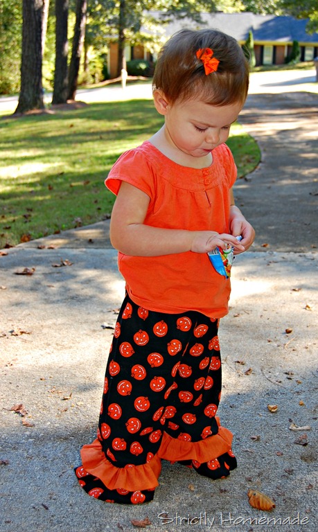 [Ruffled%2520Pumpkin%2520Pants%255B4%255D.jpg]