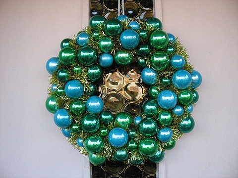 [wreath_xmas_balls%255B4%255D.jpg]