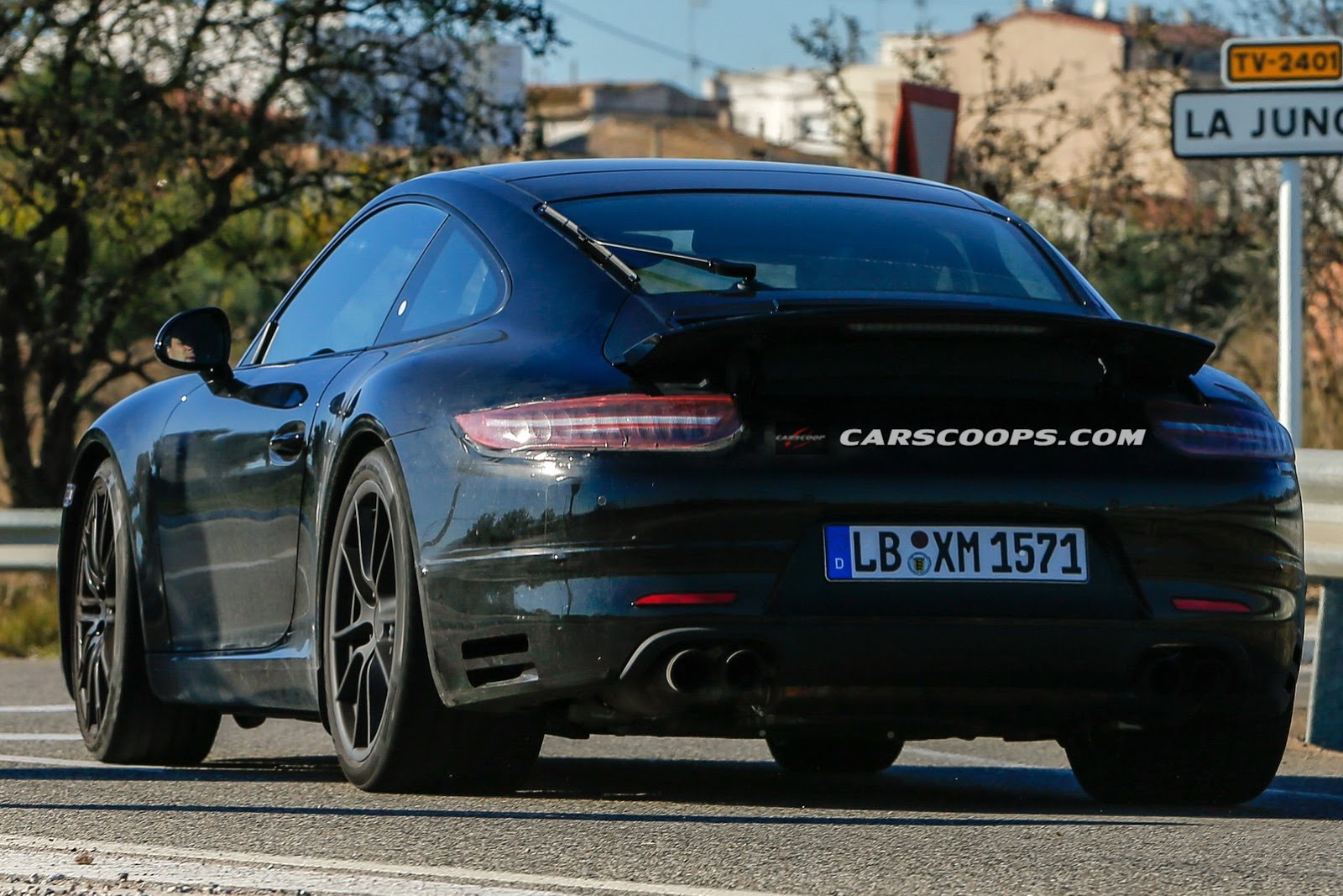 [2015-Porsche-911-GTS-3%255B3%255D.jpg]