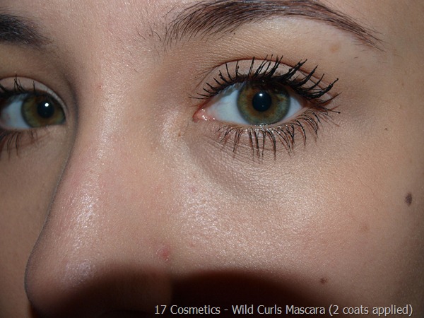 06-17-Cosmetics-Mascara-Review  Wild Curls 2 coats