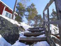 Här upp är stugan, trappen börjar bli lite sleten nu!