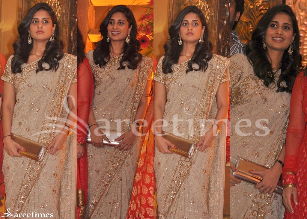 [Shamili_Designer_Saree%255B4%255D.jpg]