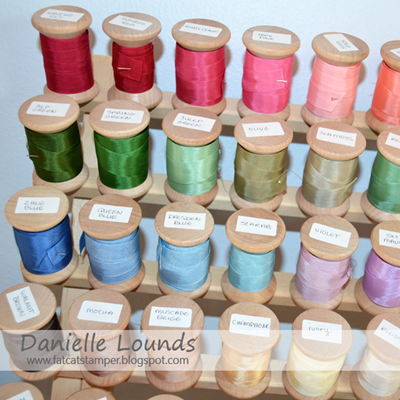 CraftyOrg_SewingDesk_VintageSeamBindingCloseup