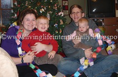 [Christmas%25202008%2520099%255B4%255D.jpg]
