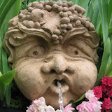 Wasserspeier-Vino-30x24cm-140€+Porto.jpg