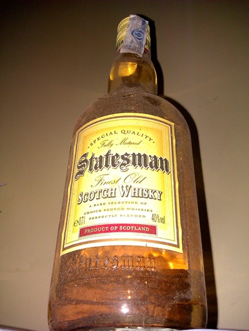 Whisky%252520bottle%25255B4%25255D.jpg