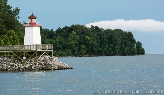 Lighthouse - Grand Rivers Lighthouse - Grand Rivers