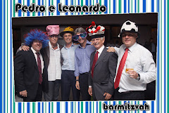 Fotos do evento Pedro e Leonardo - 10.12.11. Foto numero 08 da Social Click Fotografia Digital, do Rio de Janeiro, RJ, que faz fotos divertidas, fotos malucas, fotos com fantasias, fotos na hora, fotografia maluca, fotografia divertida com molduras personalizadas. fotos divertidas malucas foto maluca animadas animado rj rio de janeiro divertida fantasia animada com fotografos casamento fotógrafos para festas 15 anos