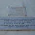 Placa commemorativa a la Casa de Serra