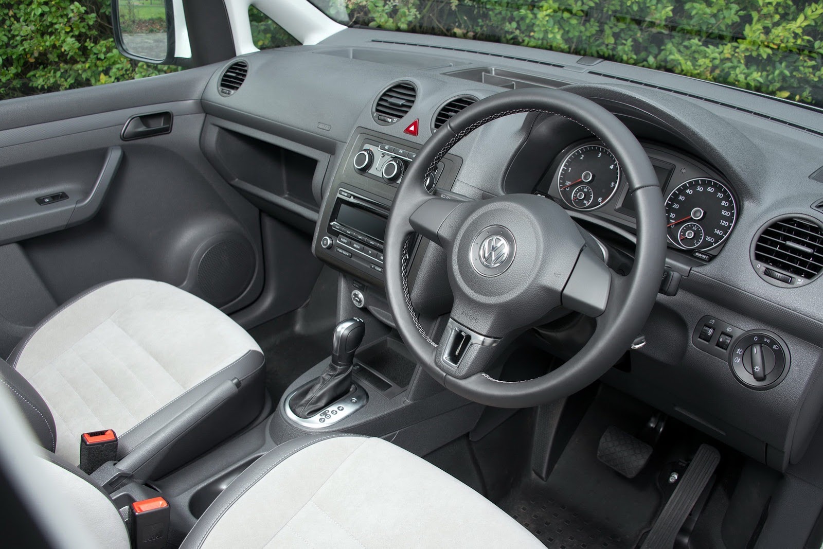 [VW-Caddy-30-Edition-5%255B2%255D.jpg]