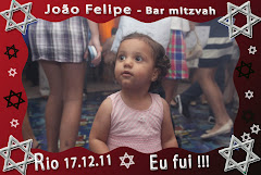 Fotos do evento João Felipe - 17.12.11. Foto numero 25 da Social Click Fotografia Digital, do Rio de Janeiro, RJ, que faz fotos divertidas, fotos malucas, fotos com fantasias, fotos na hora, fotografia maluca, fotografia divertida com molduras personalizadas. fotos divertidas malucas foto maluca animadas animado rj rio de janeiro divertida fantasia animada fotografia digital fotografo estudio fotografias