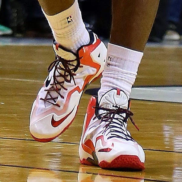 LeBron Goes Back to LeBron 11 with New Miami Heat Home PE