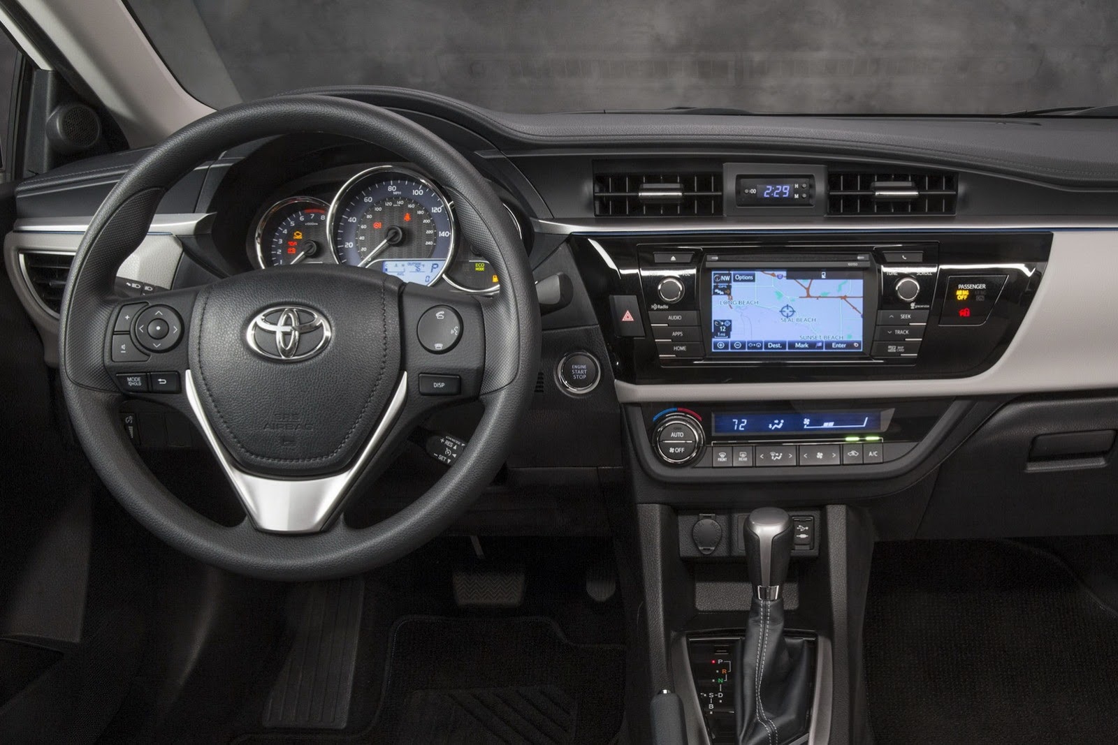 [2014-Toyota-Corolla-35%255B2%255D.jpg]