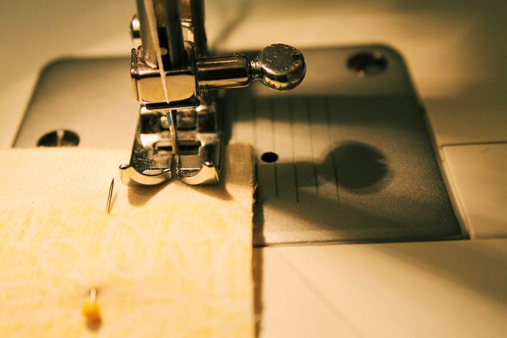 [diy%2520fabric%2520camera%2520strap%2520easy%255B5%255D.jpg]