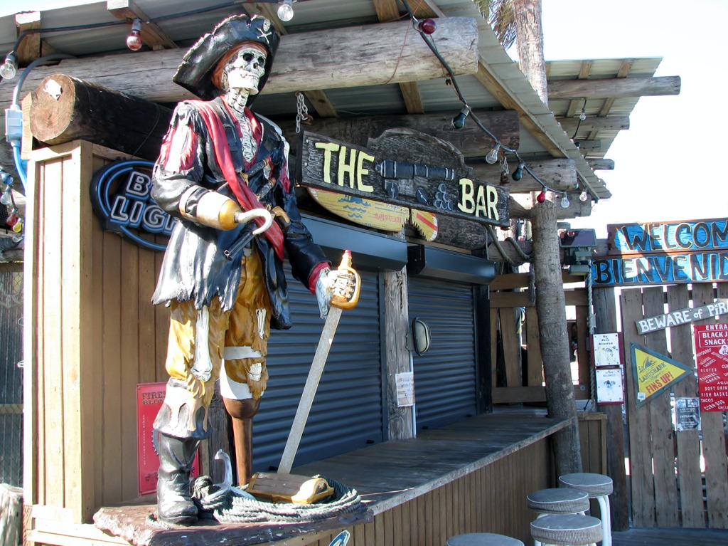 [6714%2520Texas%252C%2520Port%2520Isabel%2520-%2520Pirate%2527s%2520Landing%255B3%255D.jpg]