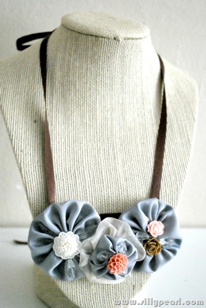 [YoyoNecklaceGiveaway3%255B4%255D.jpg]