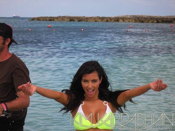 kim-kardashian-linda-sensual-sexy-sedutora-boob-peitos-decote-ass-bunda-gostosa-desbaratinando-sexta-proibida (143) kim-kardashian-linda-sensual-sexy-sedutora-boob-peitos-decote-ass-bunda-gostosa-desbaratinando-sexta-proibida (143)