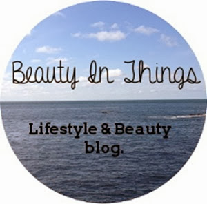 beauty in things blog button advert