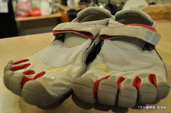 5指鞋 Vibram Five Fingers 